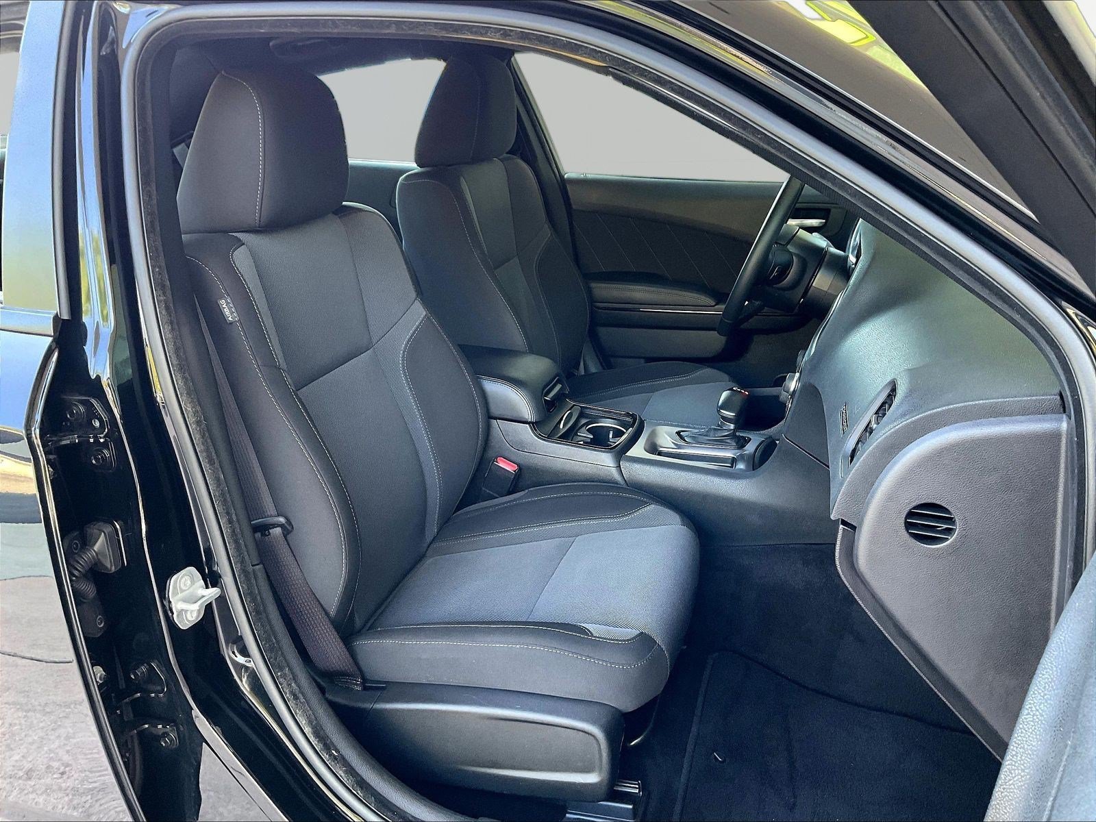 Used 2021 Dodge Charger SXT w/ Blacktop Package RWD image 29