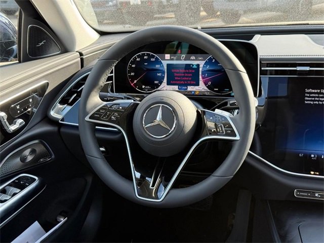 New 2026 Mercedes-Benz E 350 4MATIC Sedan image 8
