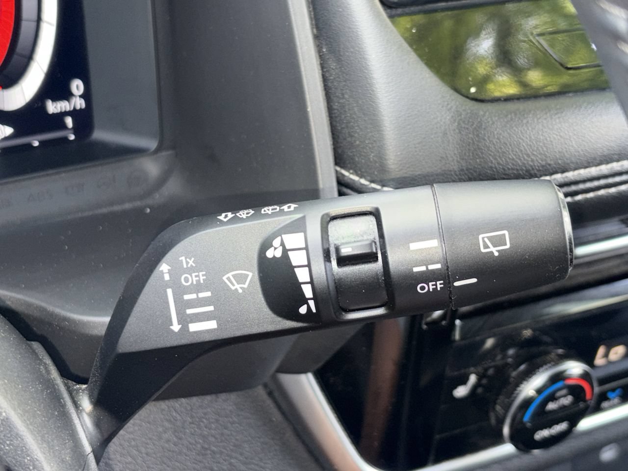 Used 2024 Nissan Rogue Platinum w/ Platinum Premium Package FWD image 20