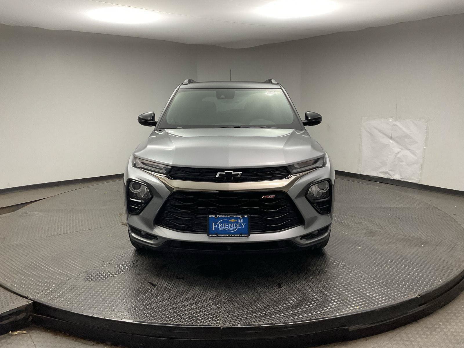 Certified 2023 Chevrolet TrailBlazer RS w/ Sun and Liftgate Package FWD image 2