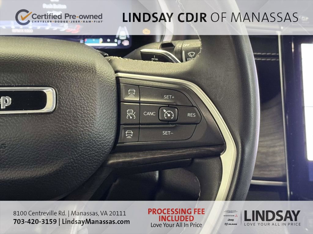 Certified 2023 Jeep Grand Cherokee Limited w/ Black Appearance Package AWD/4WD image 30