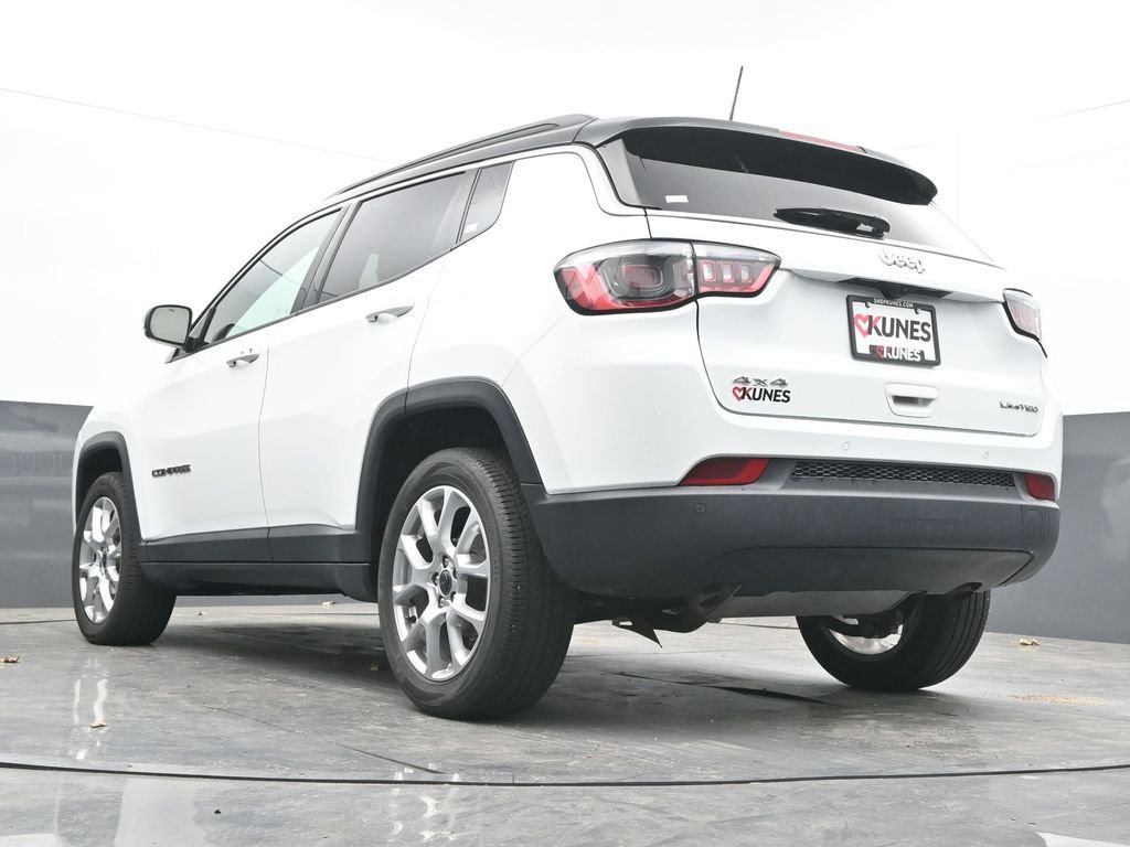Used 2025 Jeep Compass Limited AWD/4WD image 51