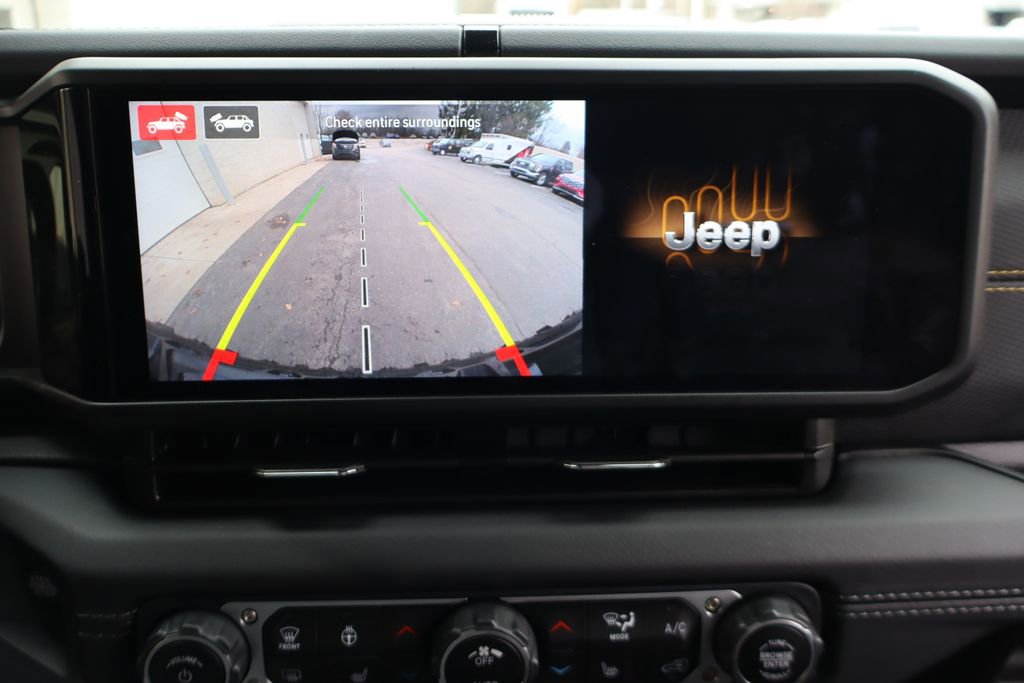 Used 2025 Jeep Wrangler Unlimited Rubicon 392 image 8