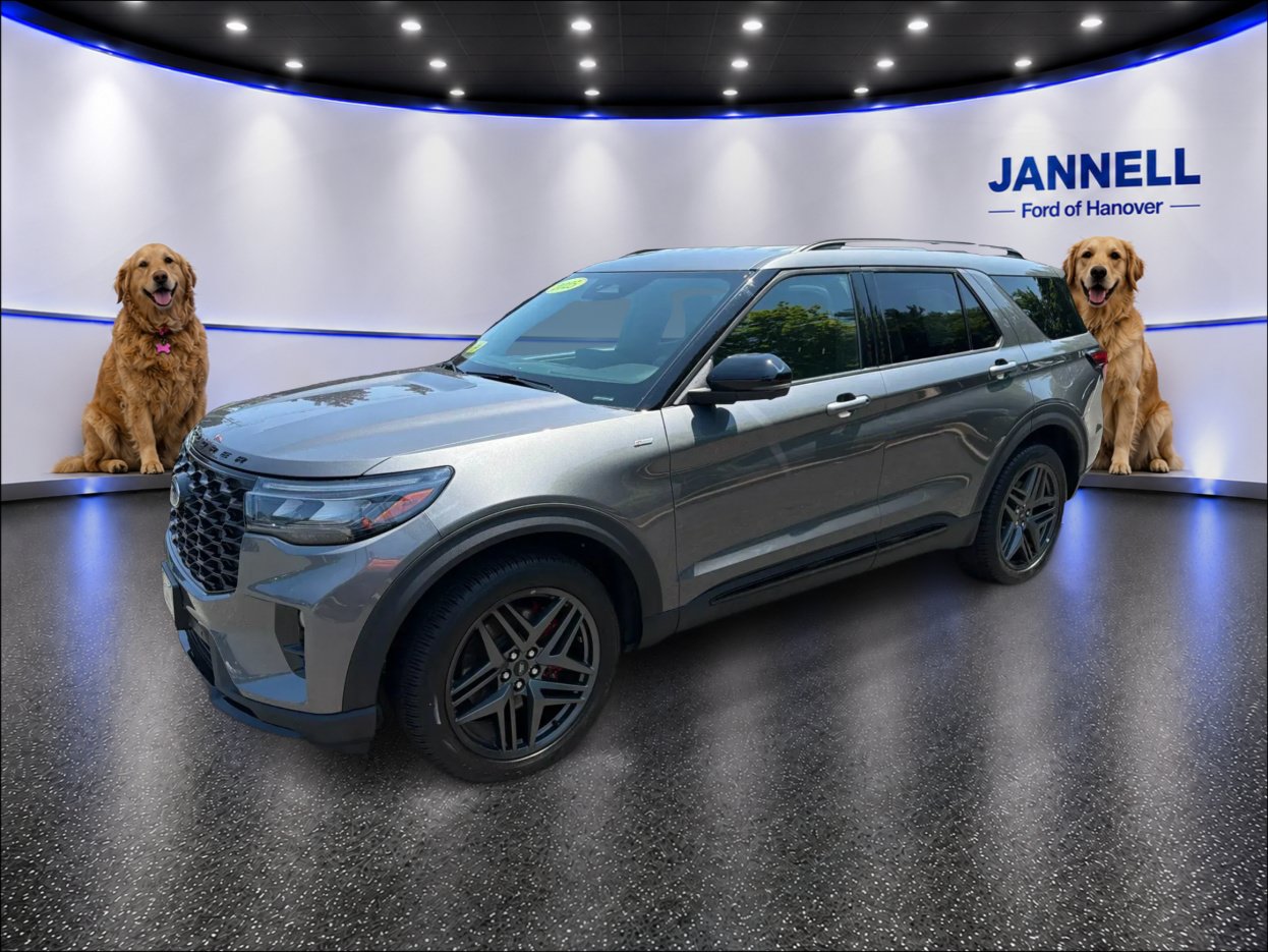 Used 2025 Ford Explorer ST-Line w/ ST-Line Street Pack