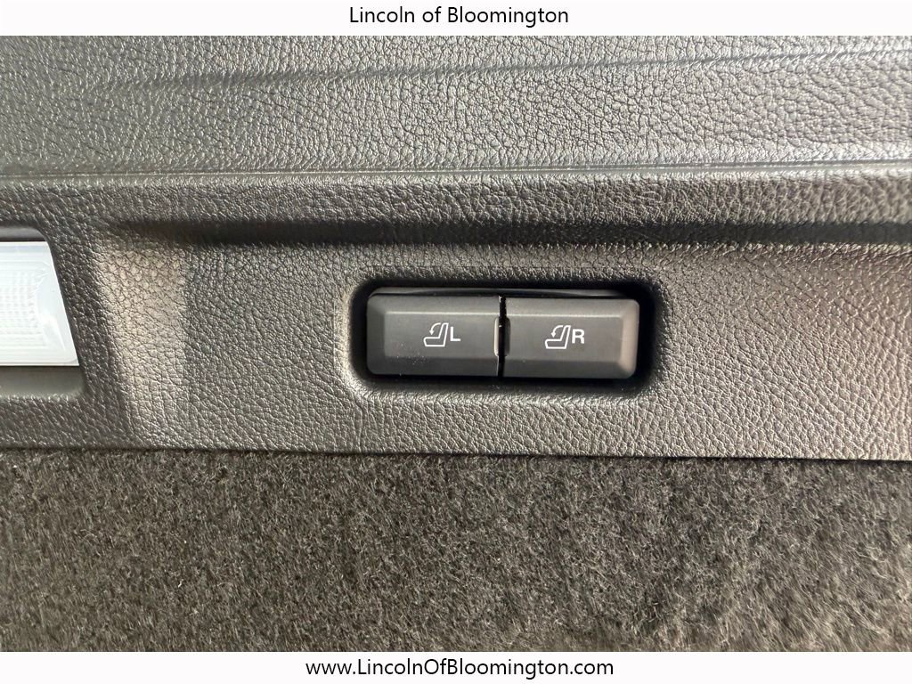 New 2025 Lincoln Corsair Reserve w/ Towing Package image 44