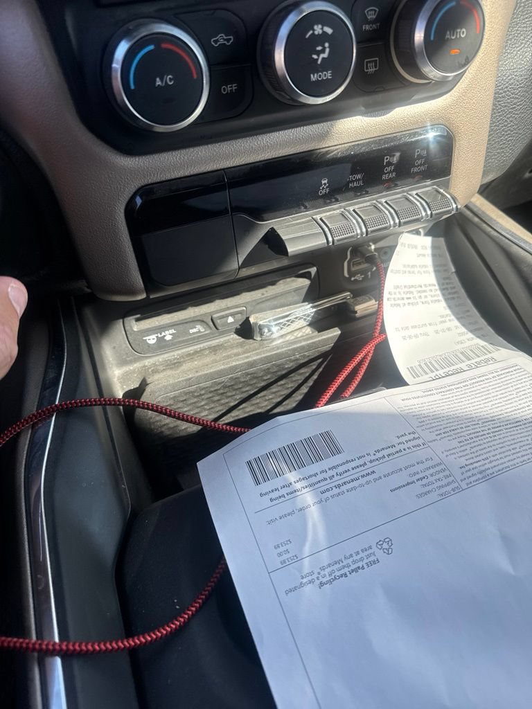 Used 2019 RAM 1500 Laramie AWD/4WD image 20