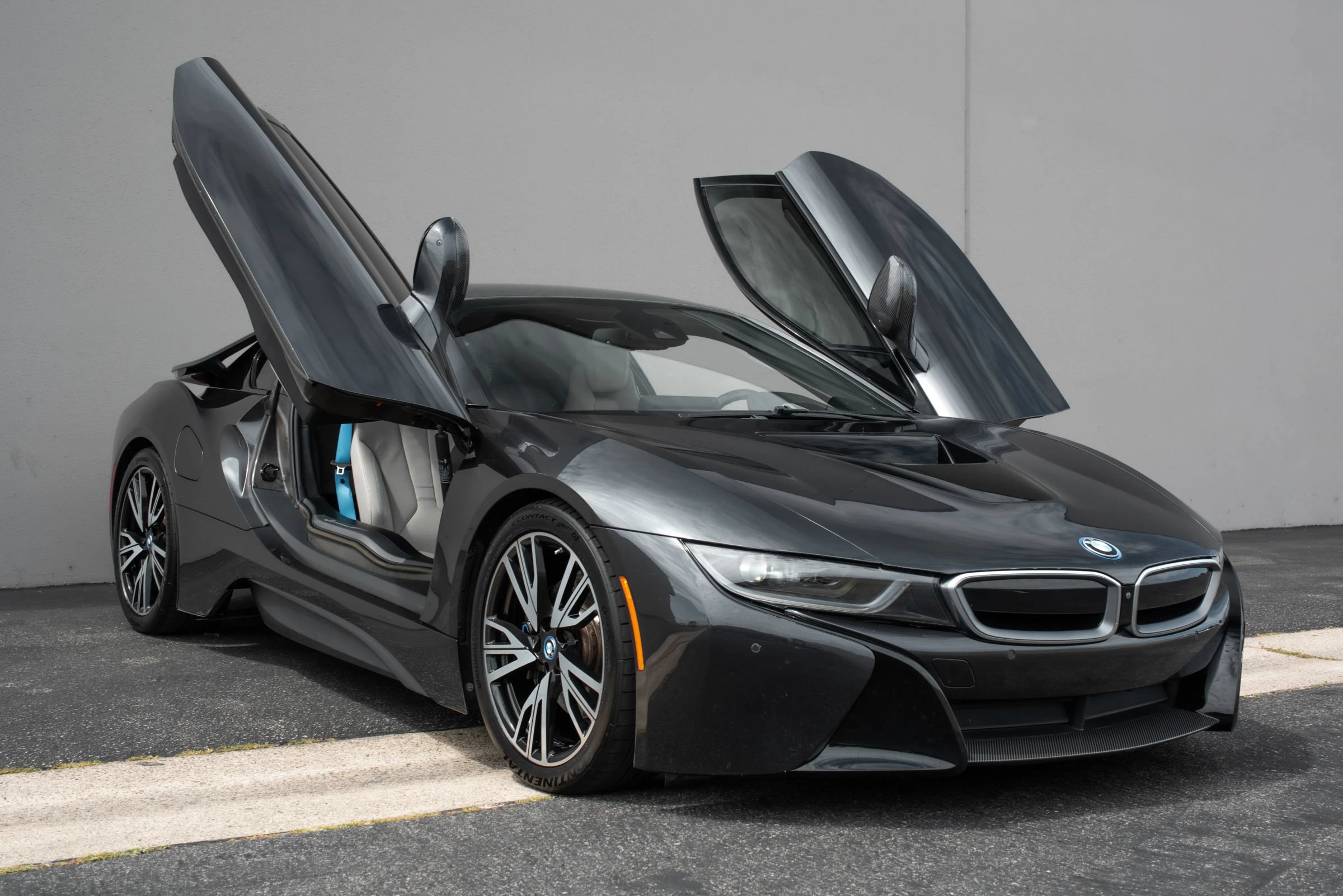 Used 2015 BMW i8 AWD/4WD image 6
