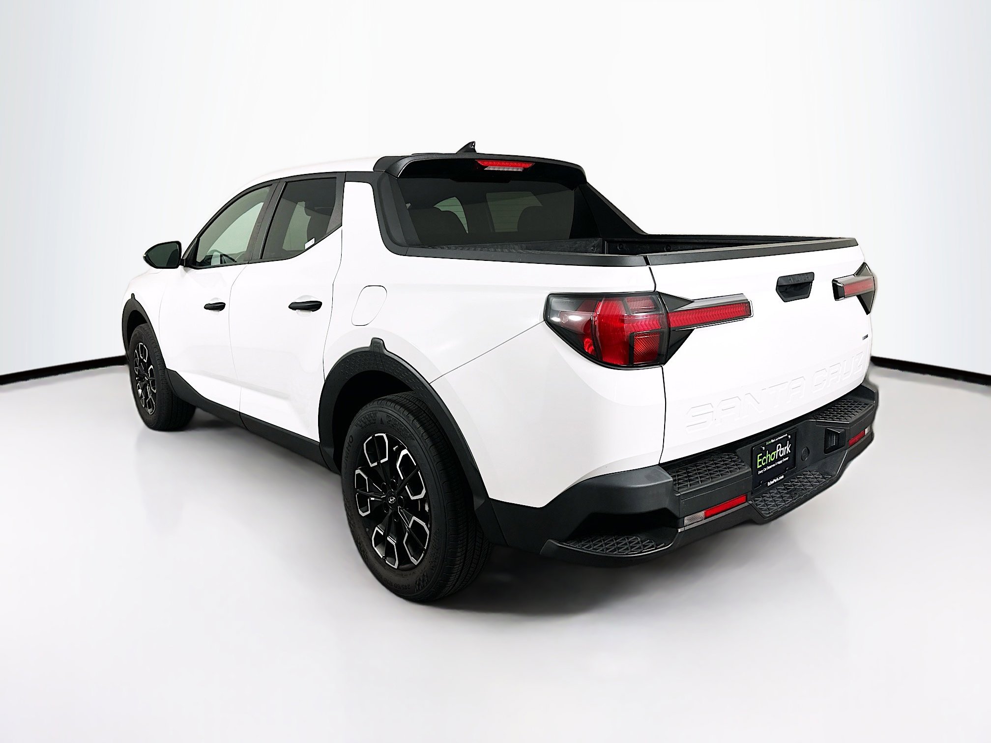 Used 2024 Hyundai Santa Cruz SEL AWD/4WD image 5