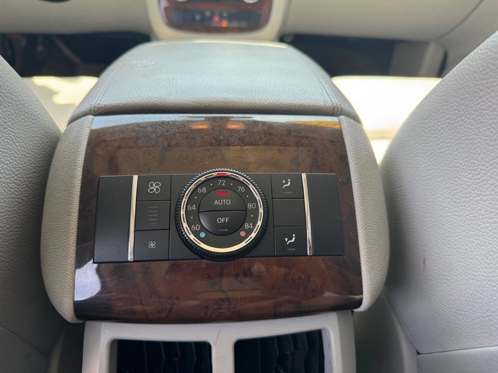 Used 2011 Mercedes-Benz R 350 4MATIC image 19