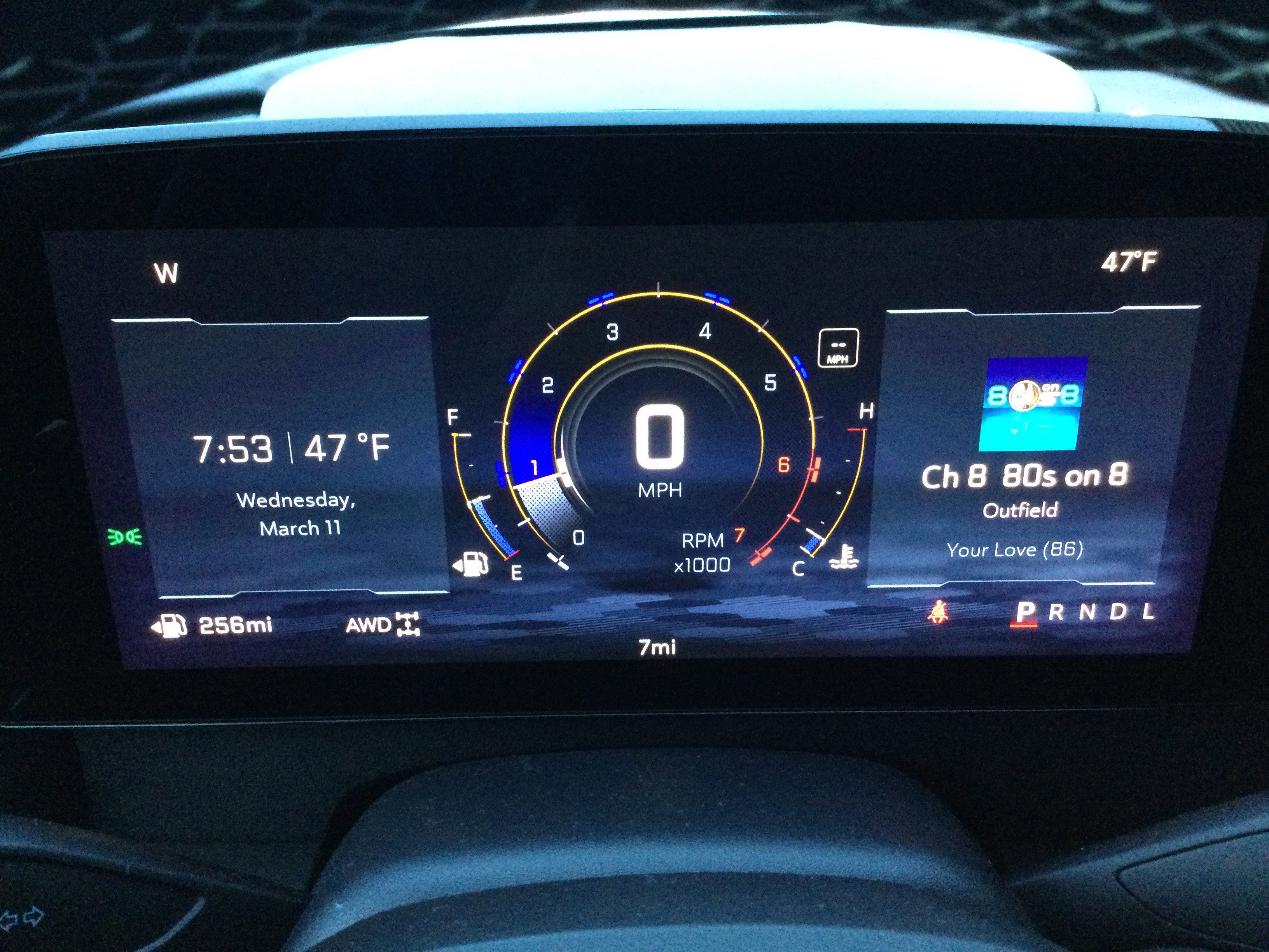 New 2026 Chevrolet Traverse LT w/ Sun and Wheel Package image 13