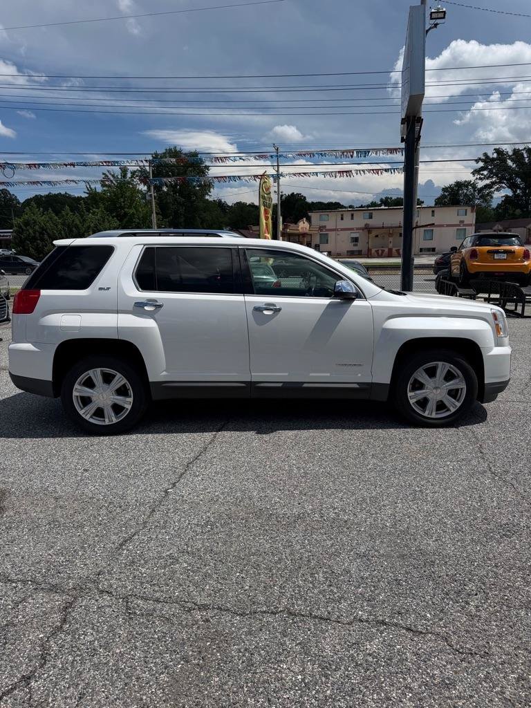 Used 2017 GMC Terrain SLT FWD image 5