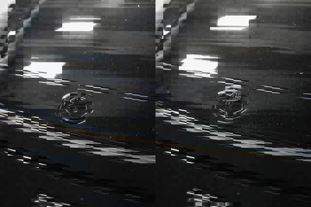 Certified 2025 Toyota bZ4X AWD image 9