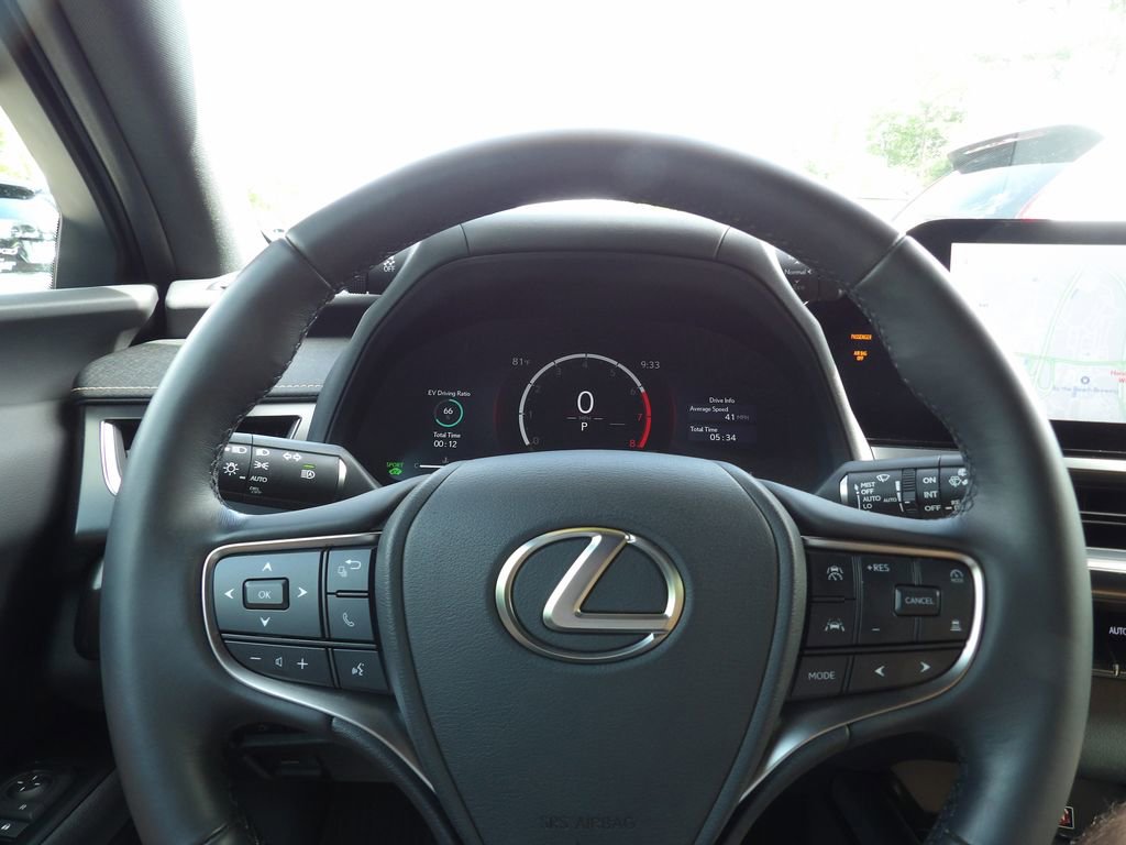 Used 2025 Lexus UX 300h AWD w/ Accessory Package (Z1) image 16