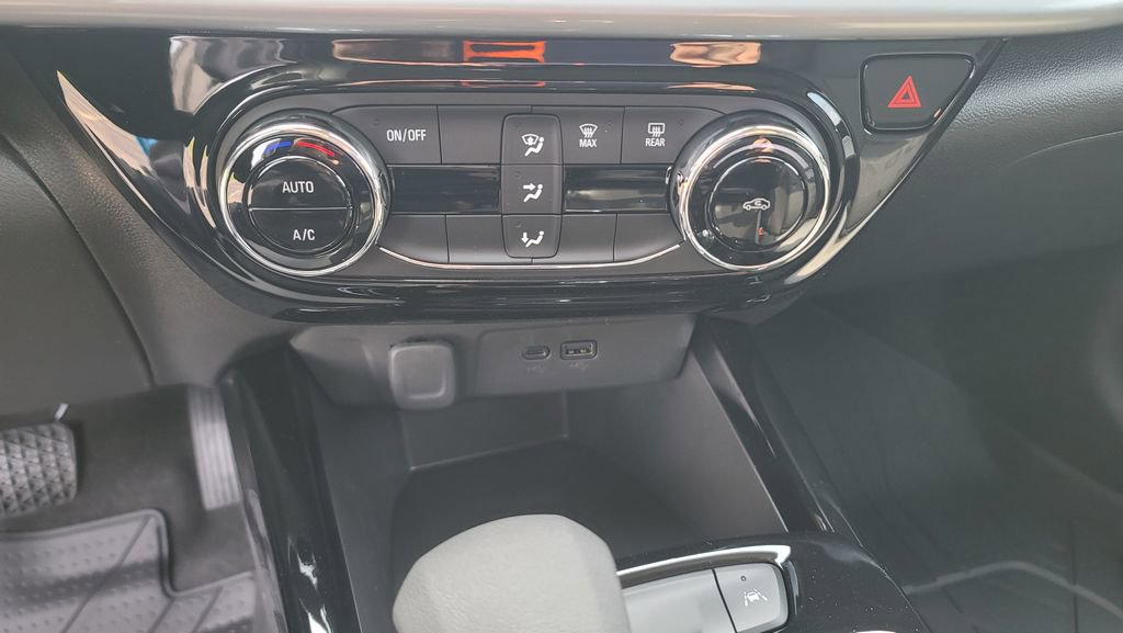 New 2026 Chevrolet Trax LT image 22