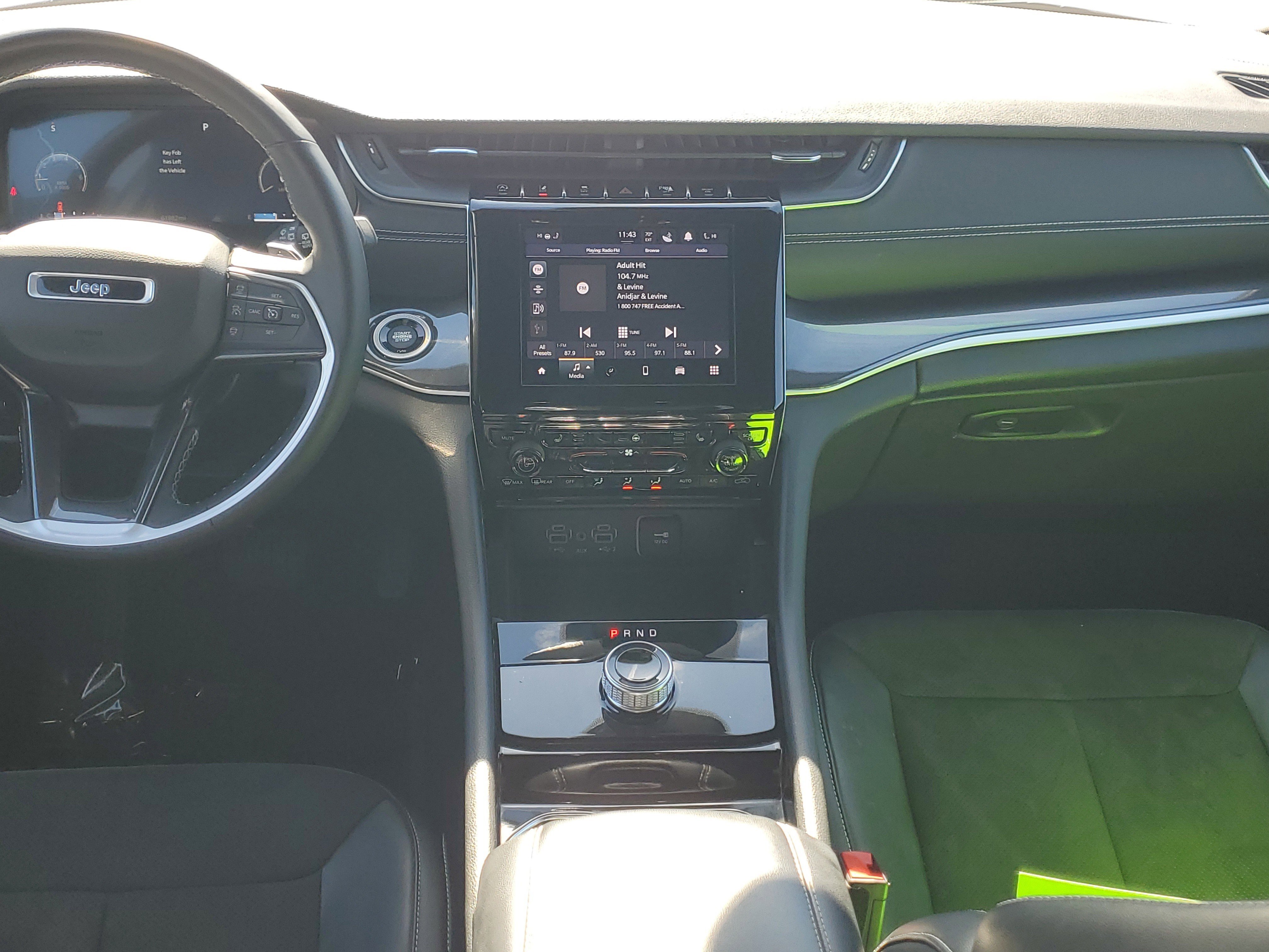 Used 2021 Jeep Grand Cherokee L Laredo image 16