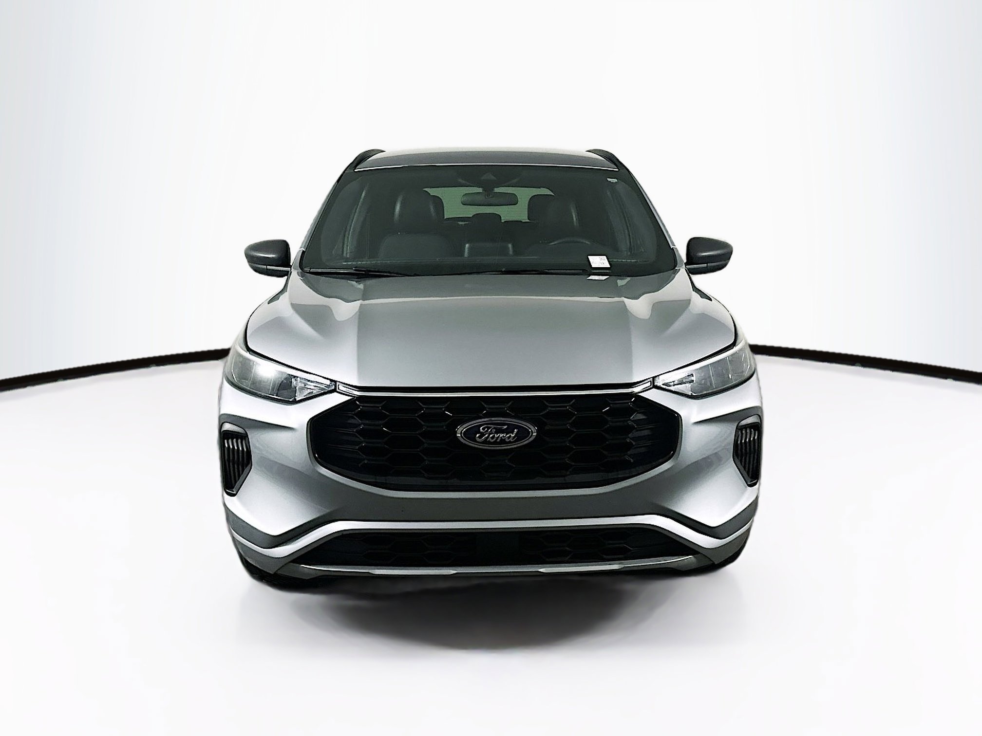 Used 2024 Ford Escape ST-Line image 2