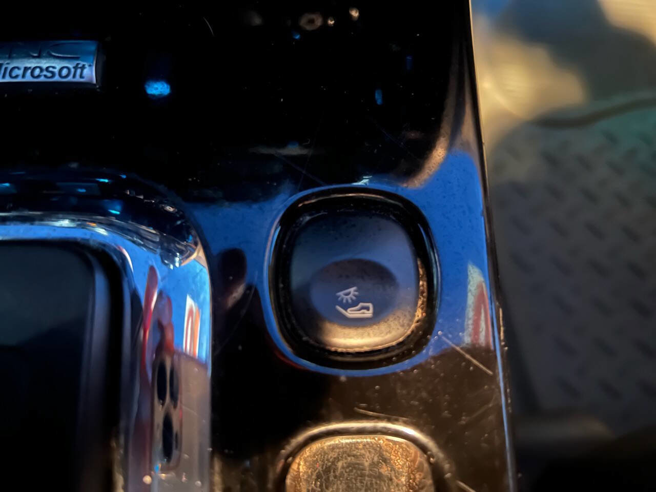 Used 2010 Ford Escape Limited image 15