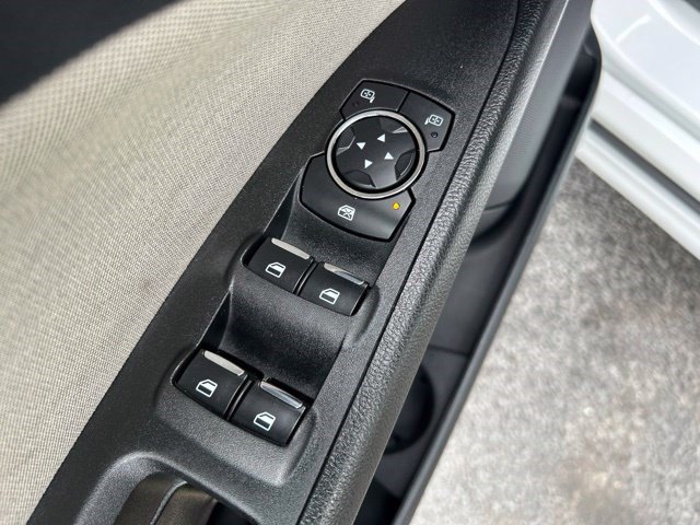 Used 2018 Ford Fusion S FWD image 12