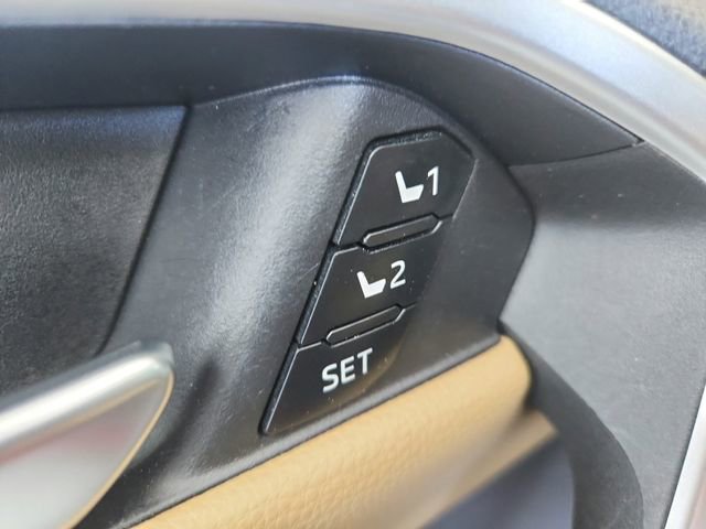 Used 2024 Toyota RAV4 Limited w/ Advanced Technology Package image 21