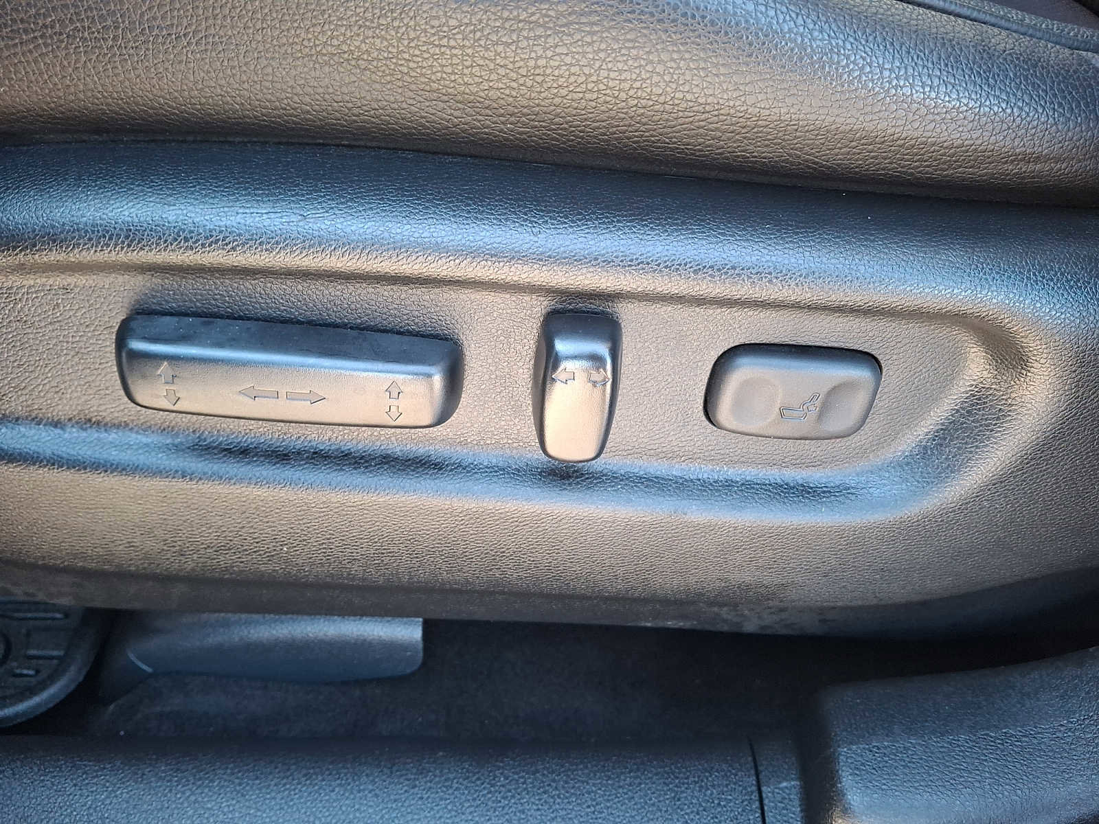 Used 2021 Honda Ridgeline Black Edition image 11