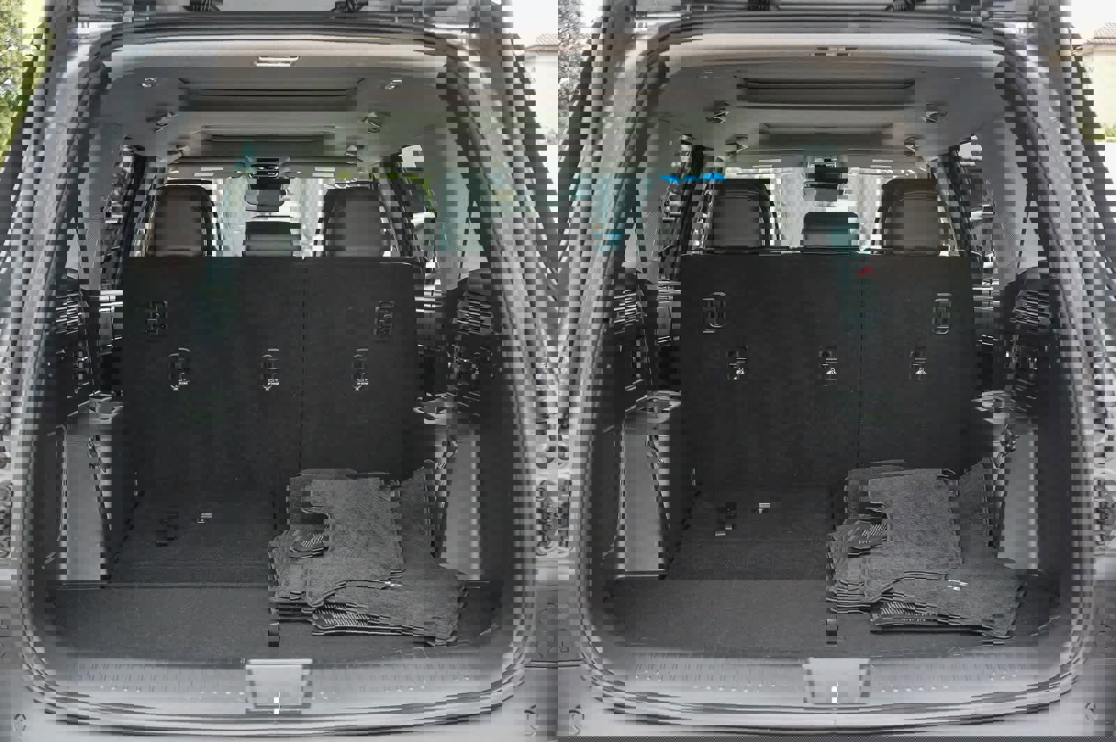 Used 2024 Hyundai Santa Fe Limited image 24