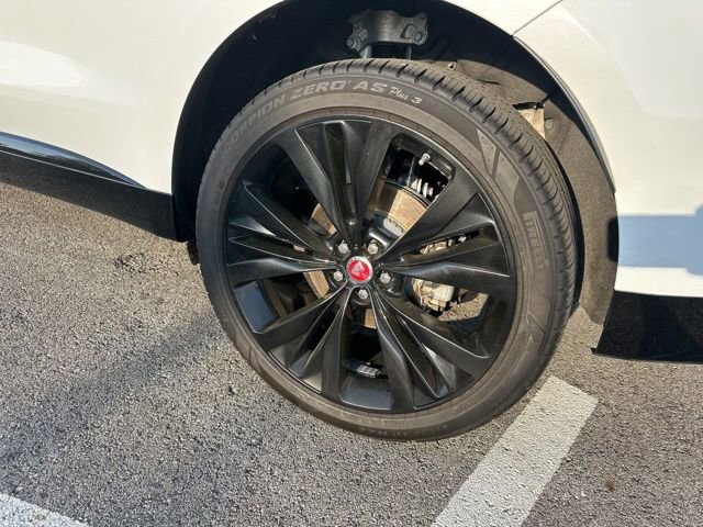 Used 2021 Jaguar F-PACE S image 5