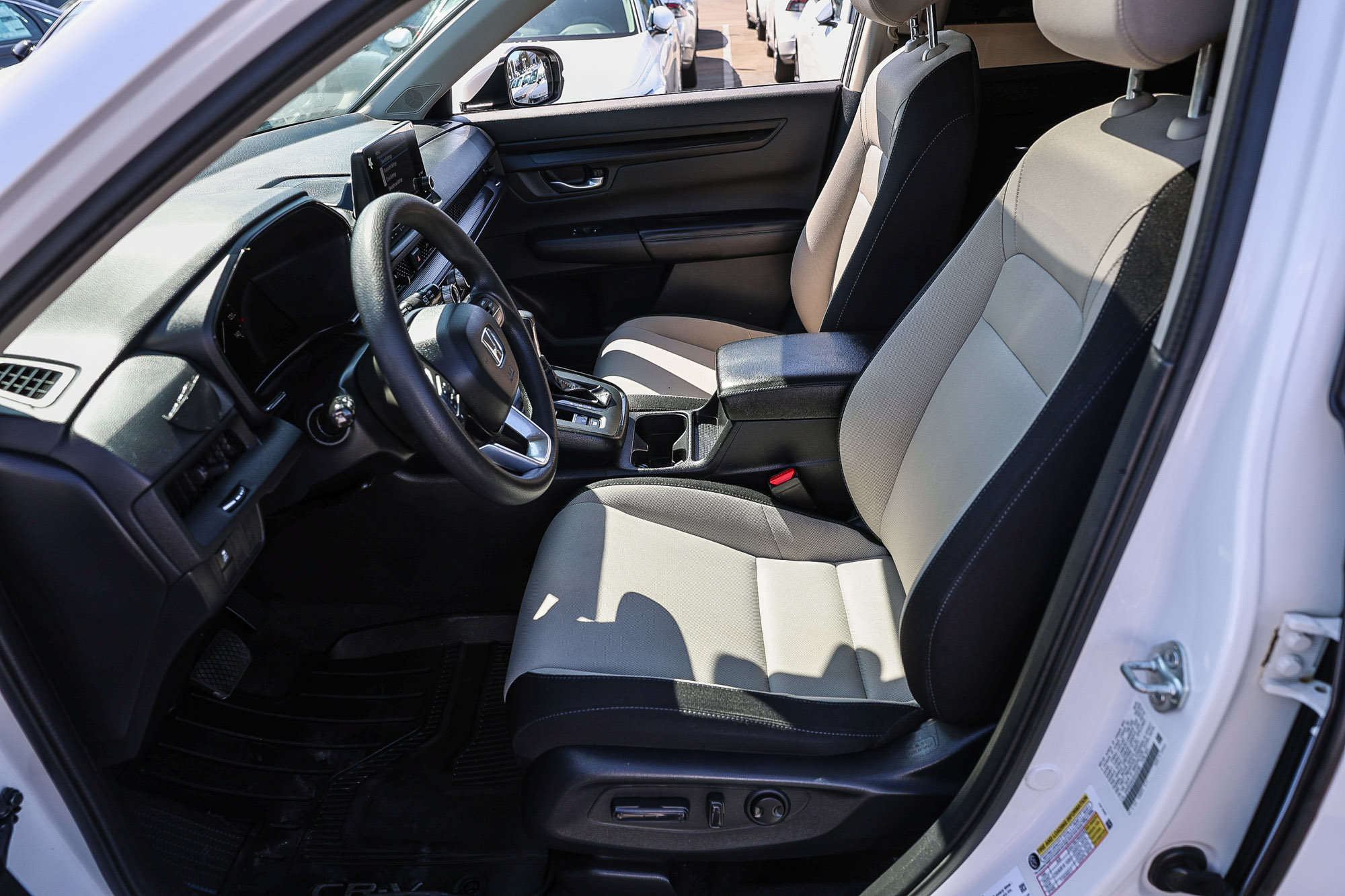 Certified 2025 Honda CR-V EX image 10
