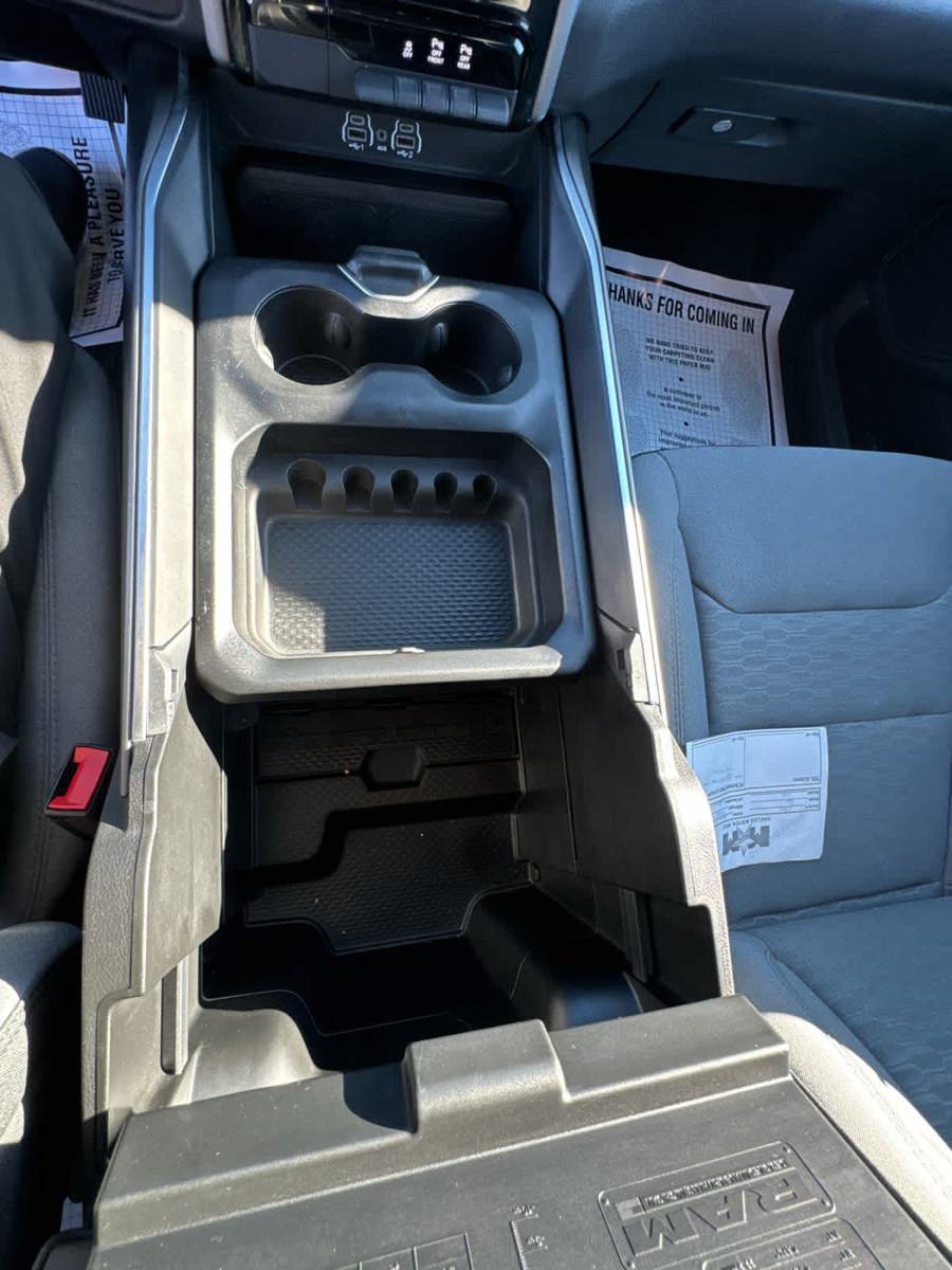 Used 2025 RAM 1500 Big Horn AWD/4WD image 25