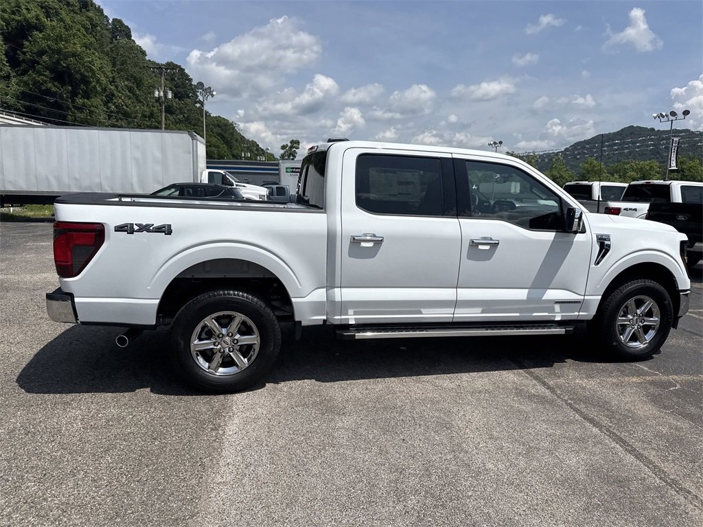 New 2025 Ford F150 XLT w/ Equipment Group 302A MID image 4