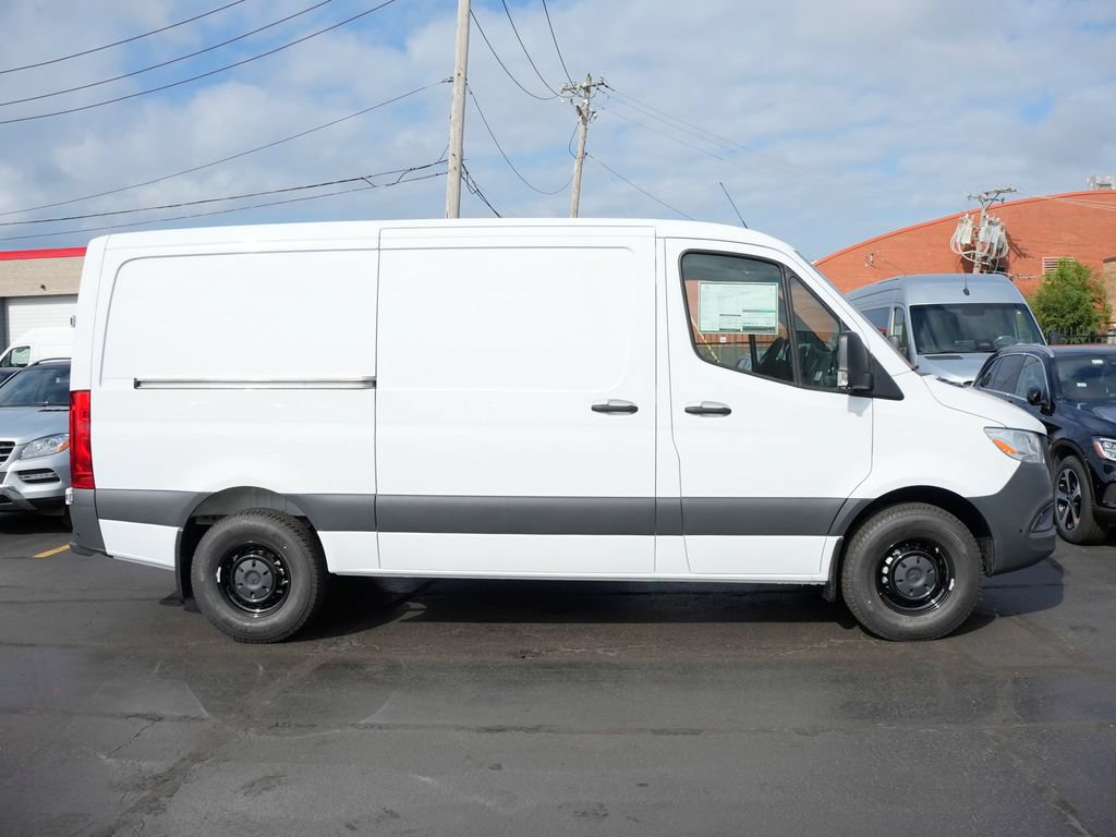 New 2026 Mercedes-Benz Sprinter 2500 image 2
