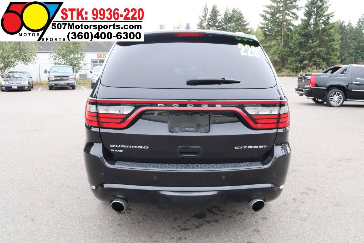 Used 2017 Dodge Durango Citadel w/ Premium Entertainment Group AWD/4WD image 6