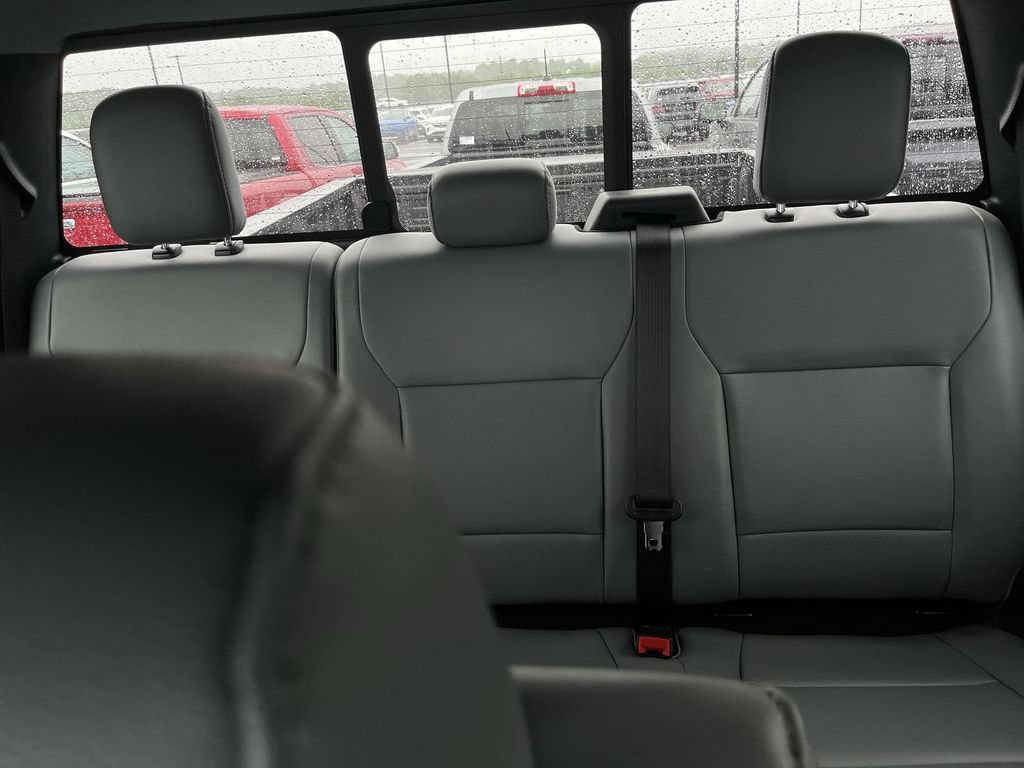 Used 2025 Ford F250 XL w/ XL Driver Assist Package AWD/4WD image 19