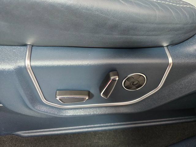 Used 2022 Ford F350 Limited AWD/4WD image 27