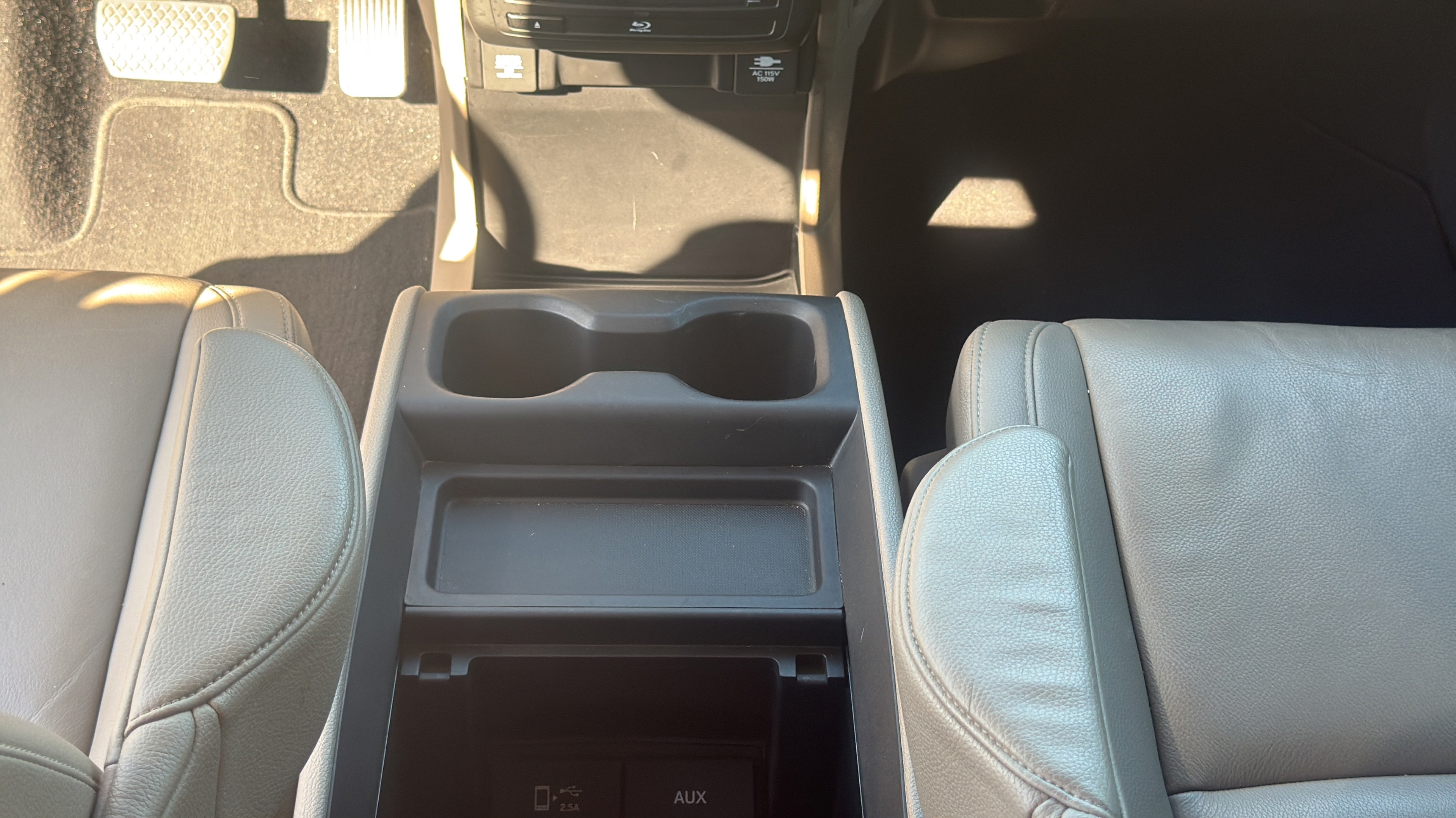Used 2018 Honda Odyssey Touring image 16