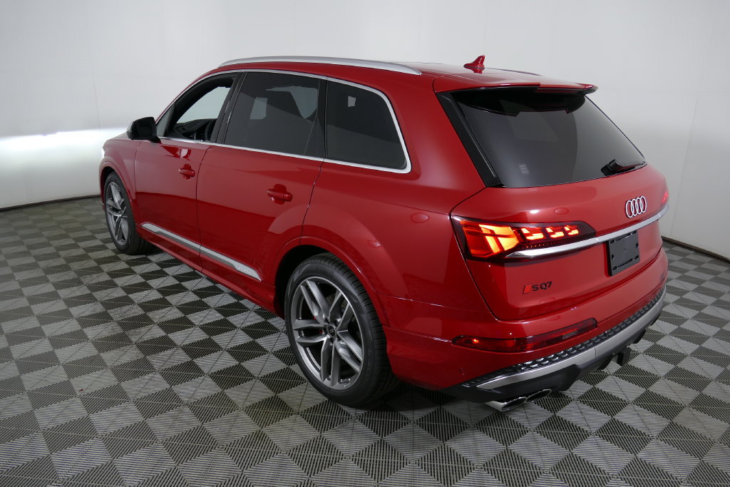 New 2026 Audi SQ7 Prestige AWD/4WD image 5