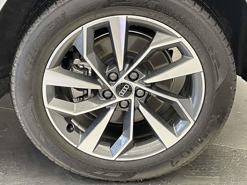 Used 2022 Audi Q5 2.0T Prestige image 12