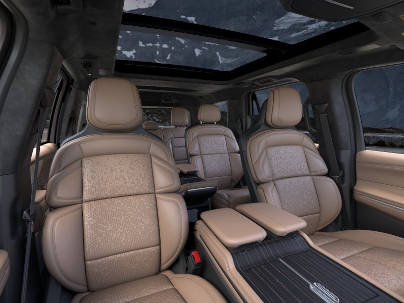 New 2026 Lincoln Navigator Black Label AWD/4WD image 10