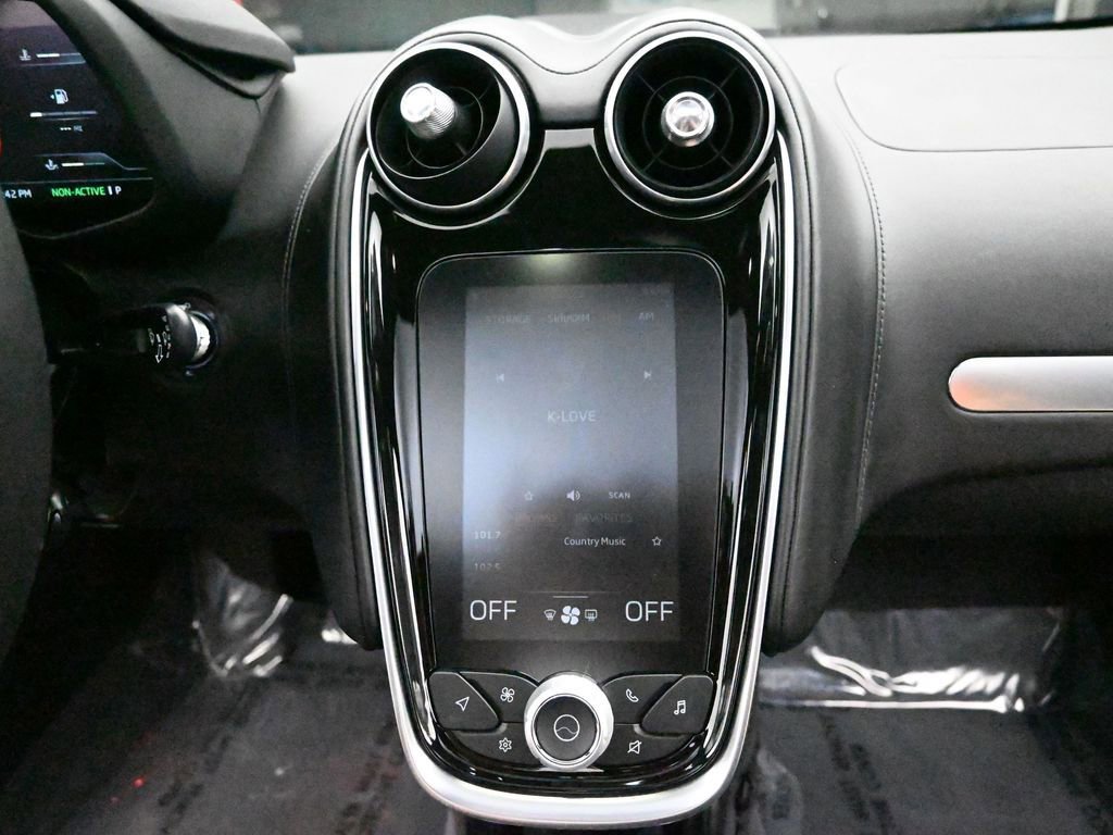 Used 2022 McLaren GT image 36