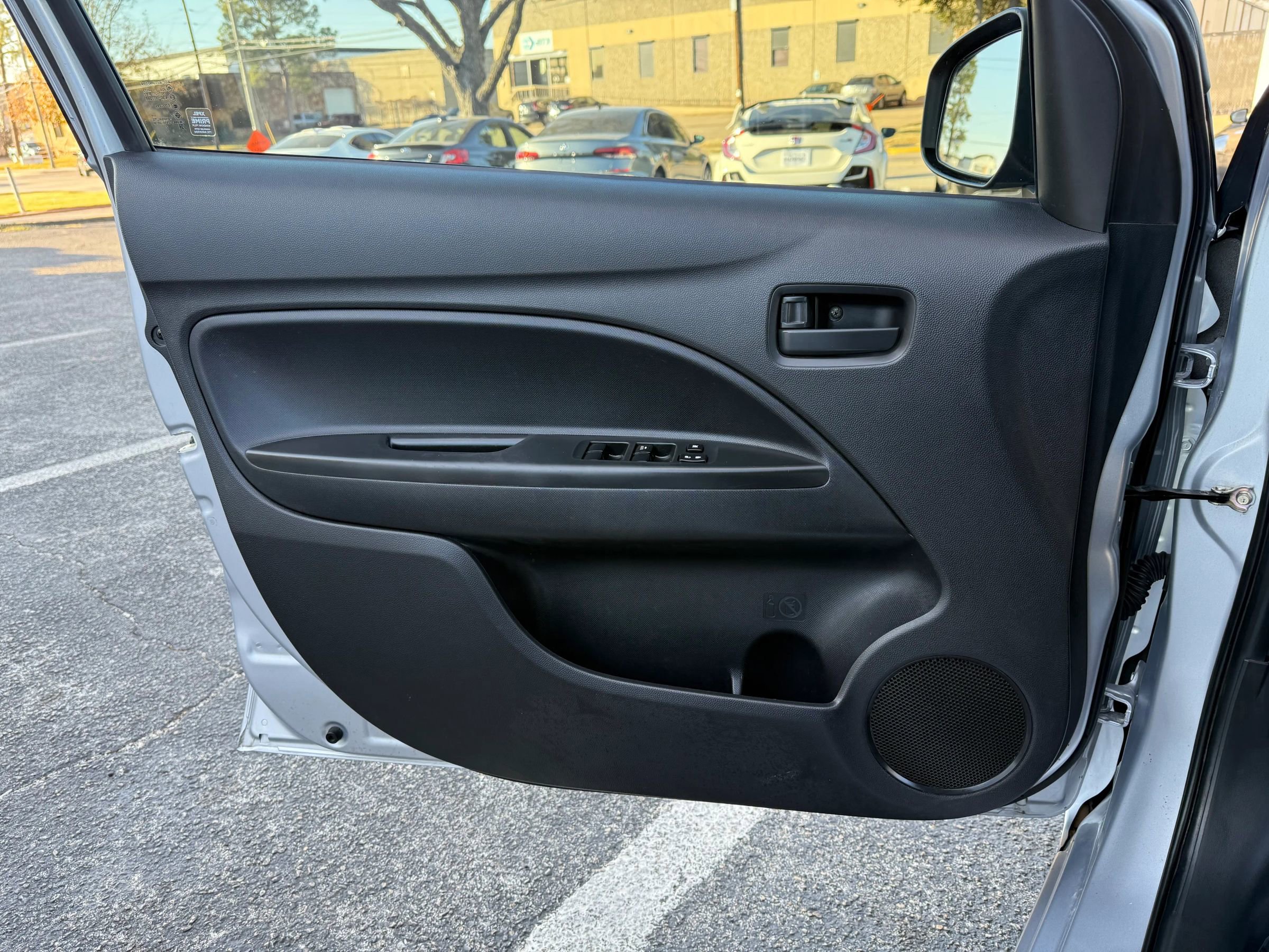 Used 2022 Mitsubishi Mirage G4 ES FWD image 25