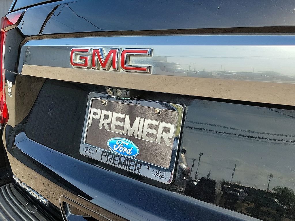 Used 2021 GMC Yukon Denali w/ Denali Premium Package image 15