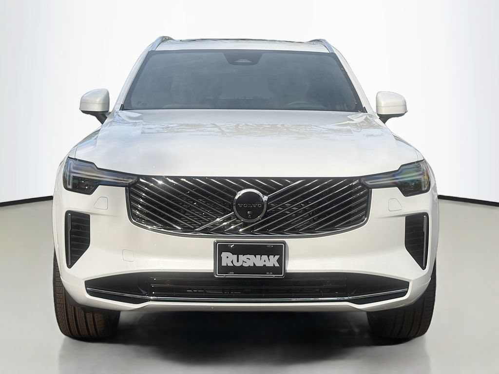 New 2026 Volvo XC90 B6 Ultra w/ Protection Package AWD/4WD image 2