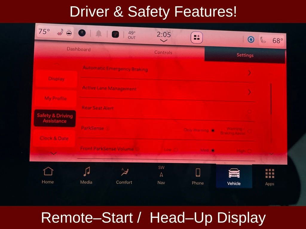 Used 2022 Jeep Wagoneer Series III w/ Flexible Seating Group image 8