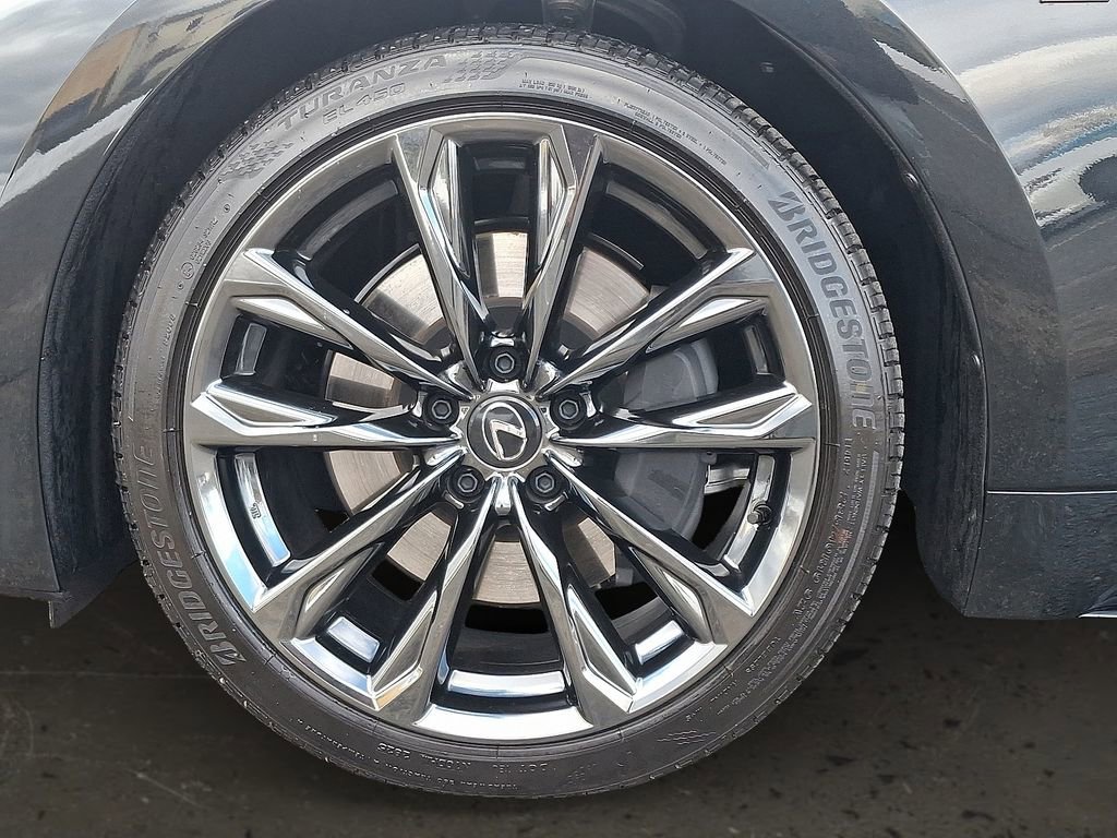 Used 2025 Lexus IS 350 F Sport image 9