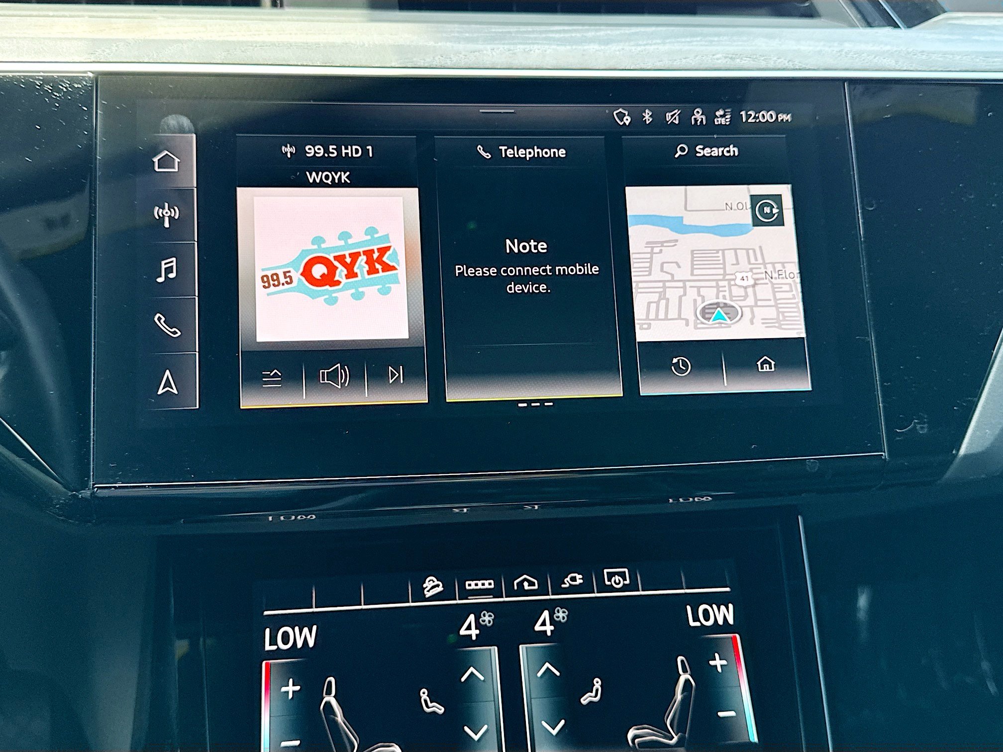 Used 2024 Audi Q8 e-tron Premium Plus AWD/4WD image 29