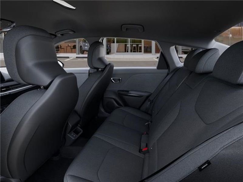 New 2026 Kia K4 LXS image 18