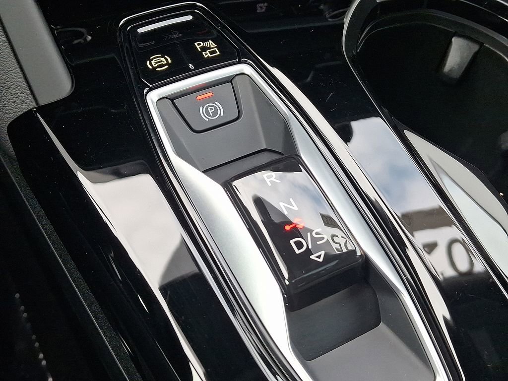 Certified 2025 Audi Q5 Premium w/ Convenience Package image 15