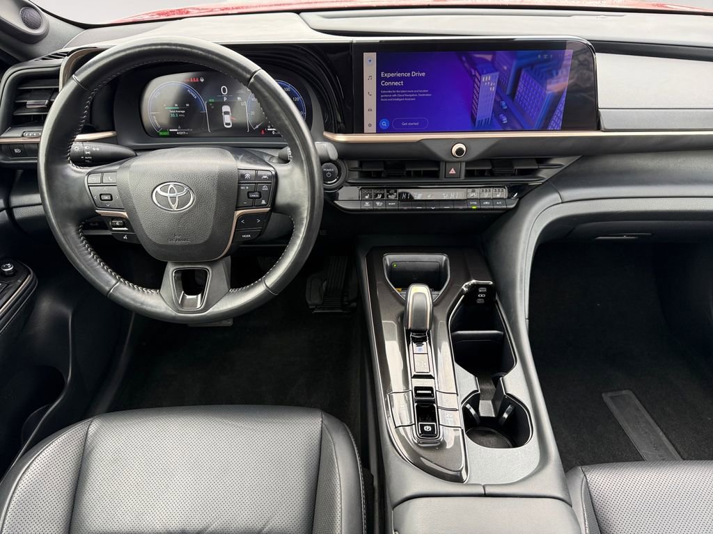 Certified 2024 Toyota Crown Limited image 10