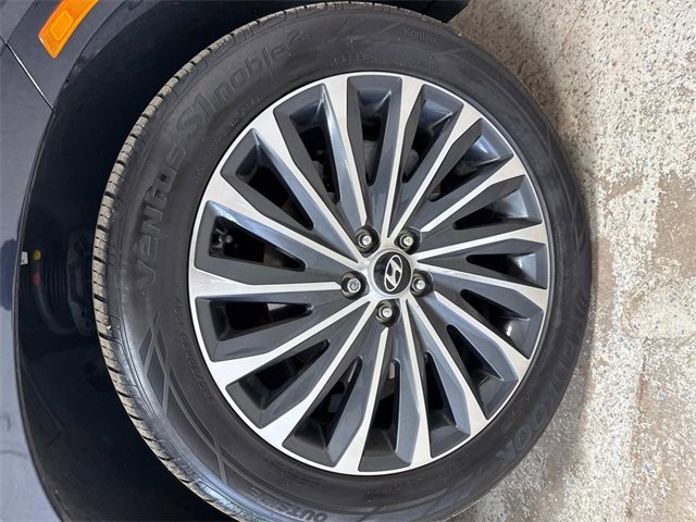 Used 2023 Hyundai Palisade Calligraphy w/ Cargo Package image 10