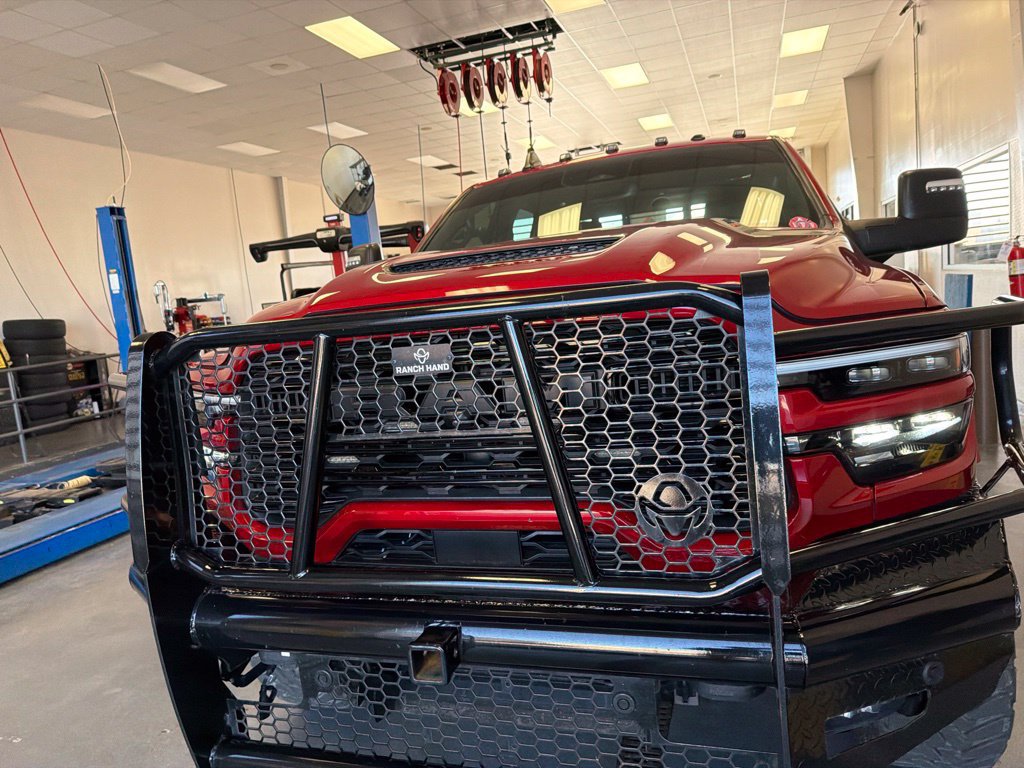 Used 2026 RAM 3500 Limited AWD/4WD image 7