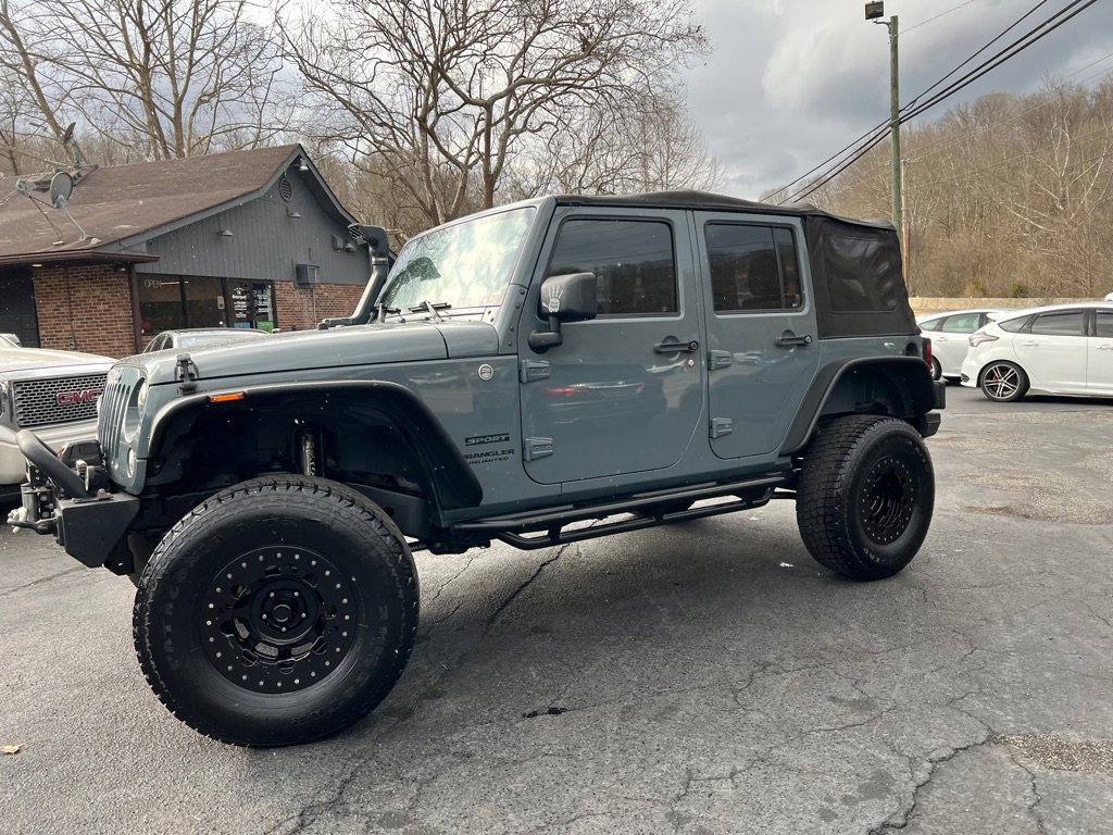 Used 2015 Jeep Wrangler Unlimited Sport image 29